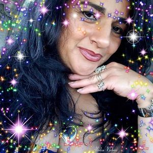 Meet your Posher, Norma